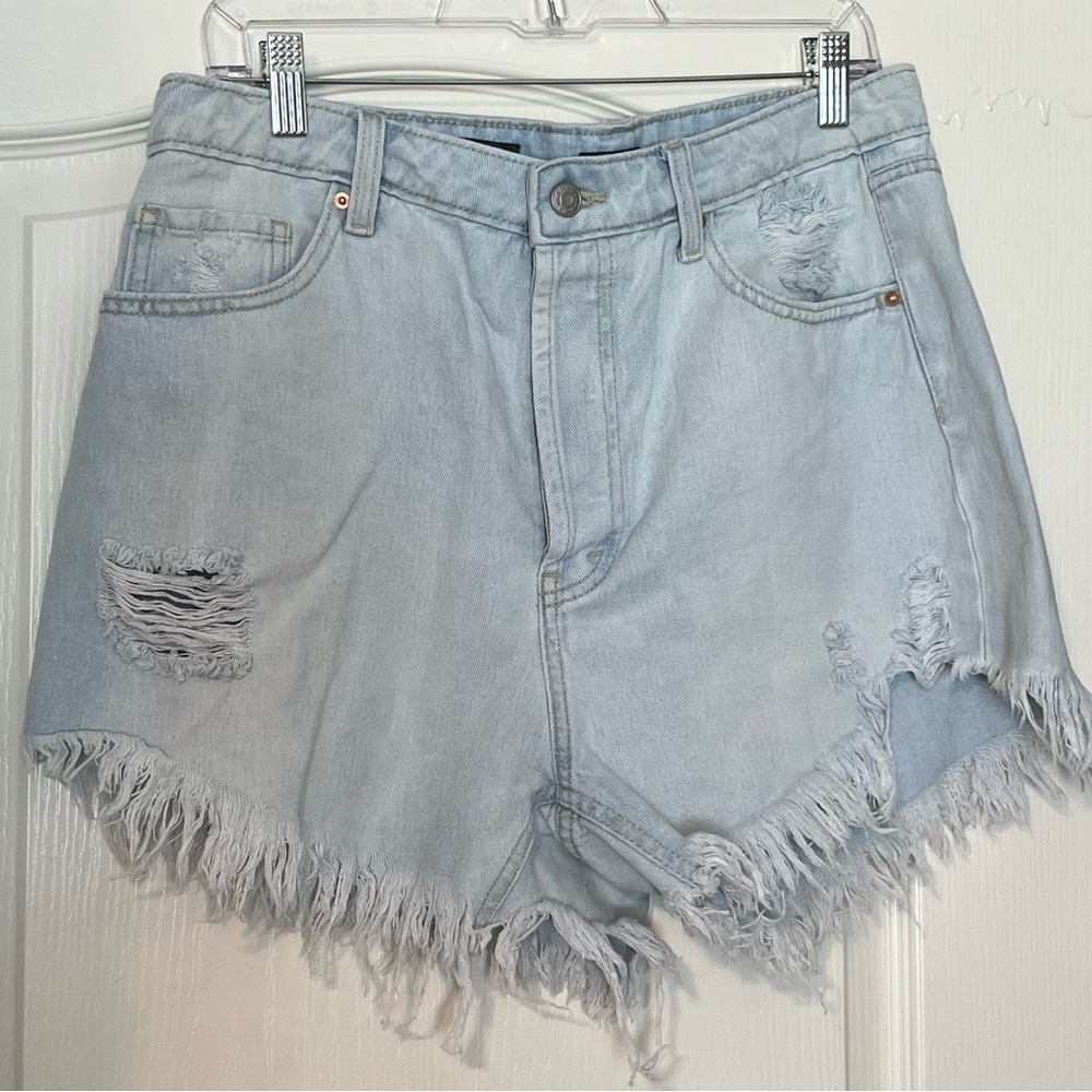 NWOT Wild Fable cut-off denim shorts size 14